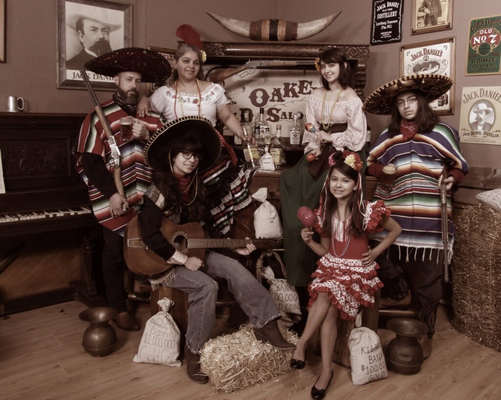 Vaqueros Gallery | Wisconsin Dells, WI